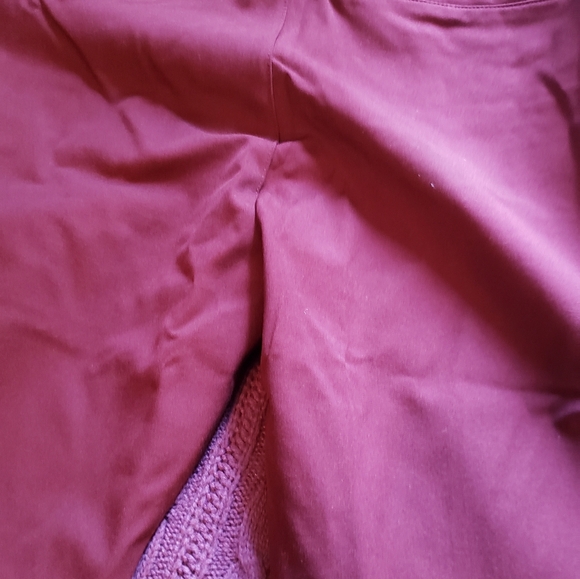 Old Navy High Waisted Pixie Flare pants Maroon 2 for 20 - Picture 8 of 8